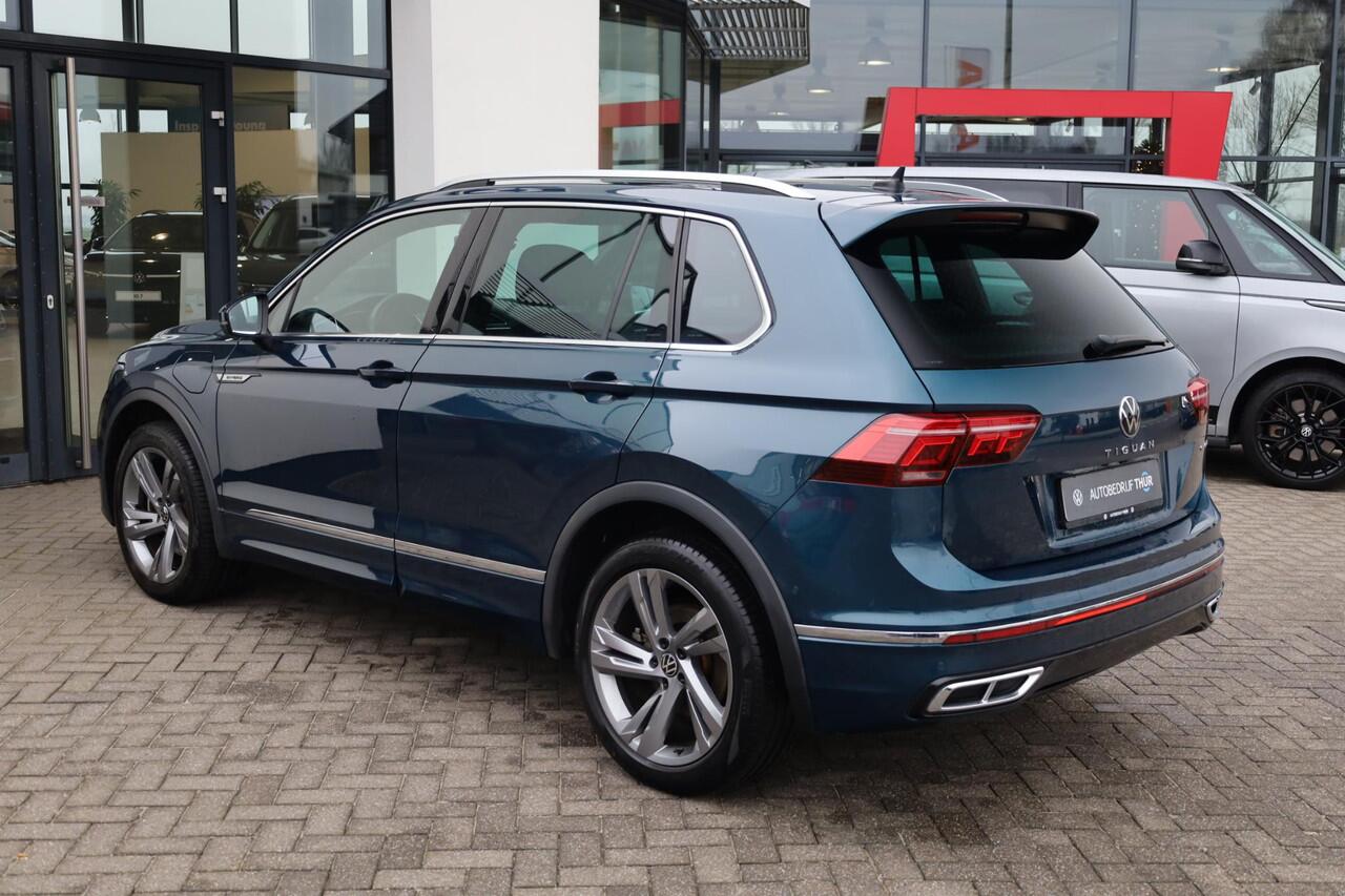 Volkswagen TIGUAN 1.4 TSI eHybrid R-Line Business+ PL ¤720 p/m* 150PK / 110kW panoramadak Lederenbekleding + elektrische stoelverstelling met geheugen stoelverwarming area view rondom zicht camera stuurwiel verwarming IQ matrix easy open & close park assist acc side assist
