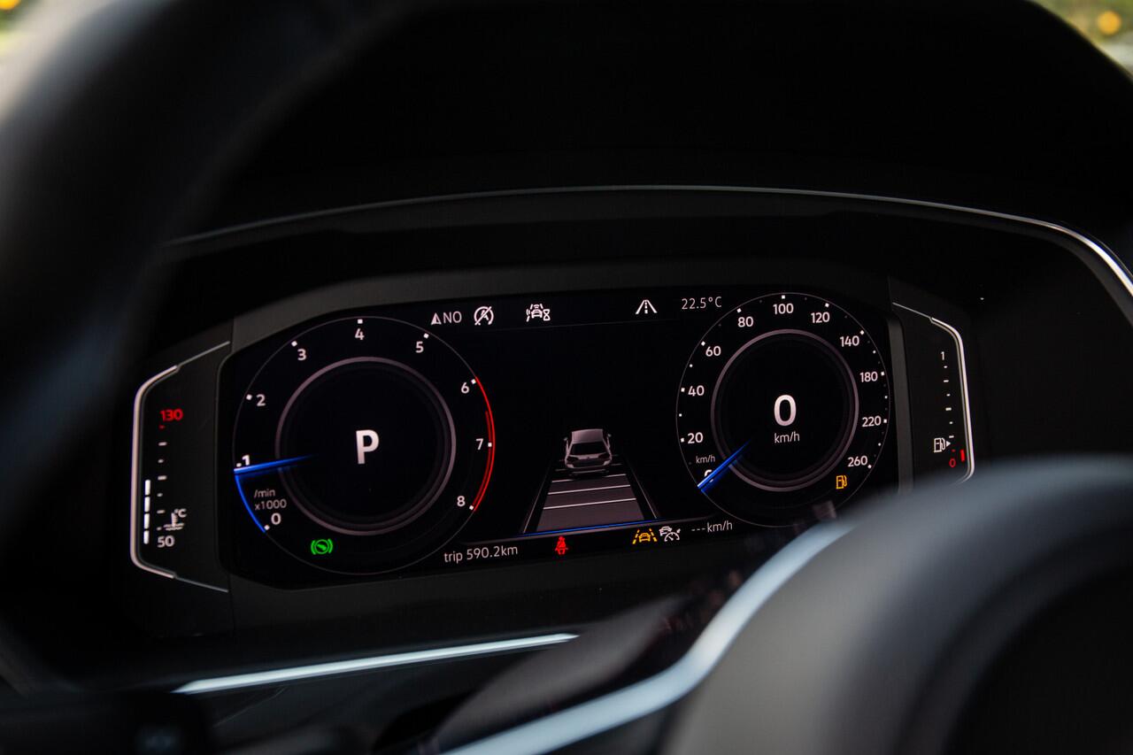 Volkswagen TIGUAN Allspace 1.5 TSI Highline Business R 7p. , 7 persoons, Adaptive cruise, Panoramadak, R-interieur