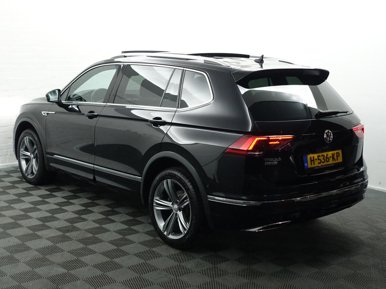 Volkswagen TIGUAN Allspace 1.5 TSI R-line+ Aut- 7 Pers, Panoramadak, Stoelmassage, Keyless, Virtual Cockpit, Park Pilot, ACC, Dynamic Select