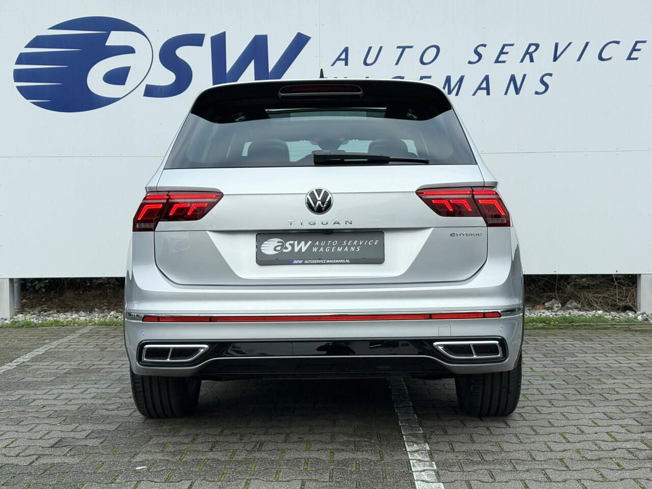 Volkswagen TIGUAN 1.4 TSI eHybrid R-Line Bns | Pano | ACC | Matrix LED | Winter Pack | Camera