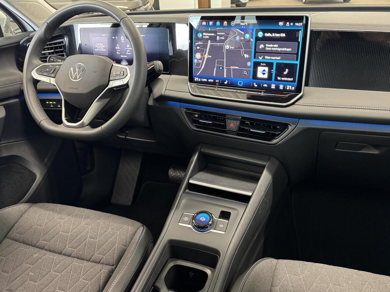 Volkswagen TIGUAN 1.5 eTSI Life Edition Automaat | Virtual Cockpit | LED Verlichting | 18"Lmv | Stoel / Stuurverwarming | Climate Control | Navigatie | PDC | Apple Carplay/Android Auto | Camera |Dode Hoek Detectie | ( Vestiging - Vianen Tel: 0347-371248 )