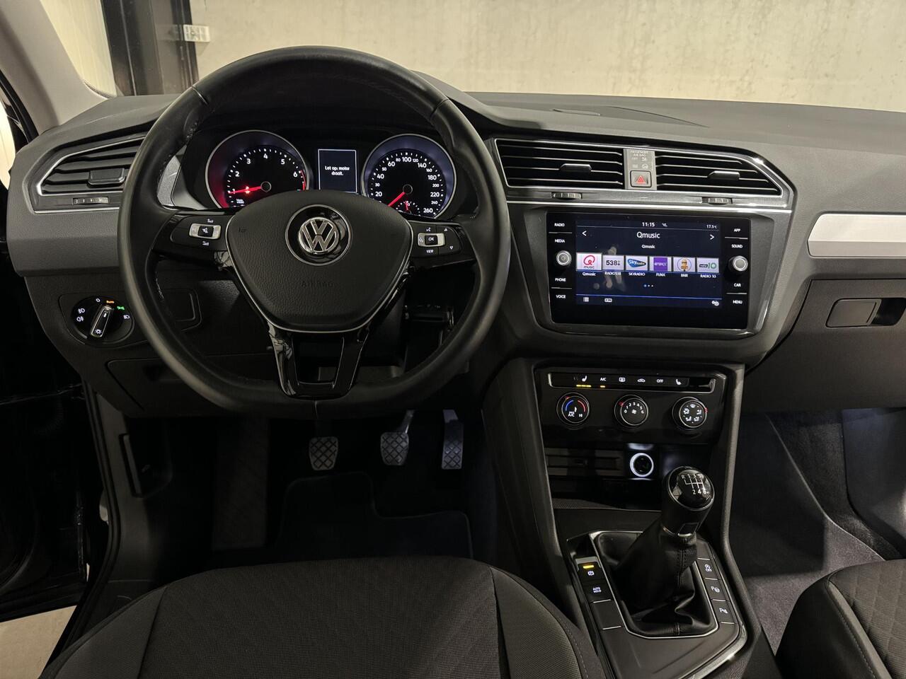 Volkswagen TIGUAN 1.5 TSI Comfortline | carplay | park-assist | stoelverwarming |