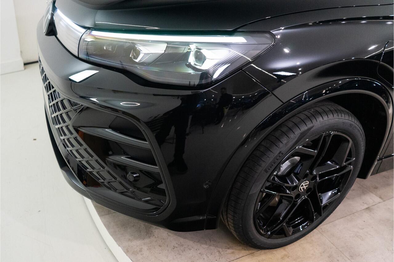 Volkswagen TIGUAN 1.5 eHybrid 2x R-Line 2025 PER DIRECT BESCHIKBAAR | VOL OPTIE INCL. 5 JAAR GARANTIE!