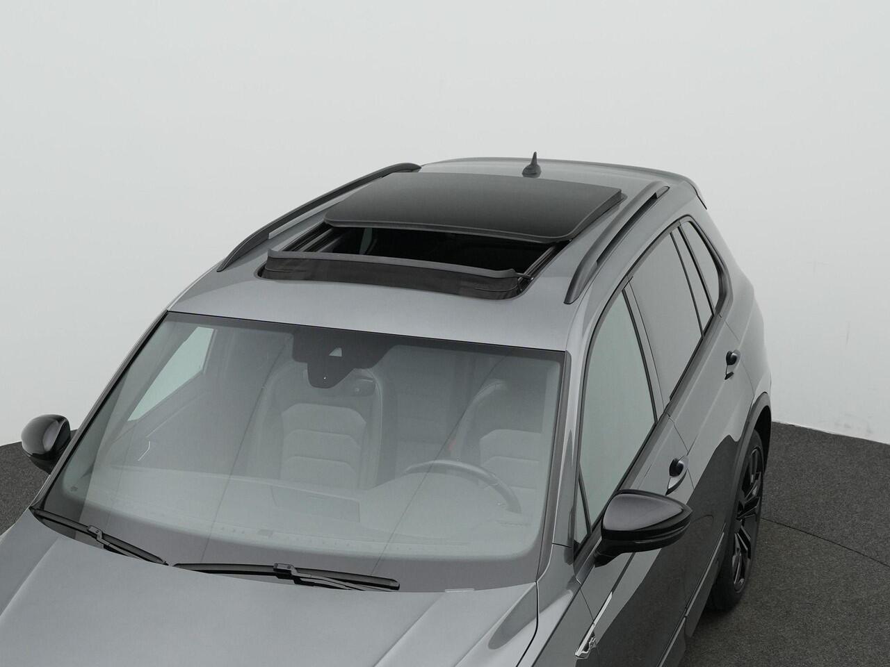 Volkswagen TIGUAN 1.5 TSI 150 pk DSG ACT Highline Business R / R-Line | Panoramadak | Achteruitrijcamera | Stoelverwarming | Adaptive Cruise