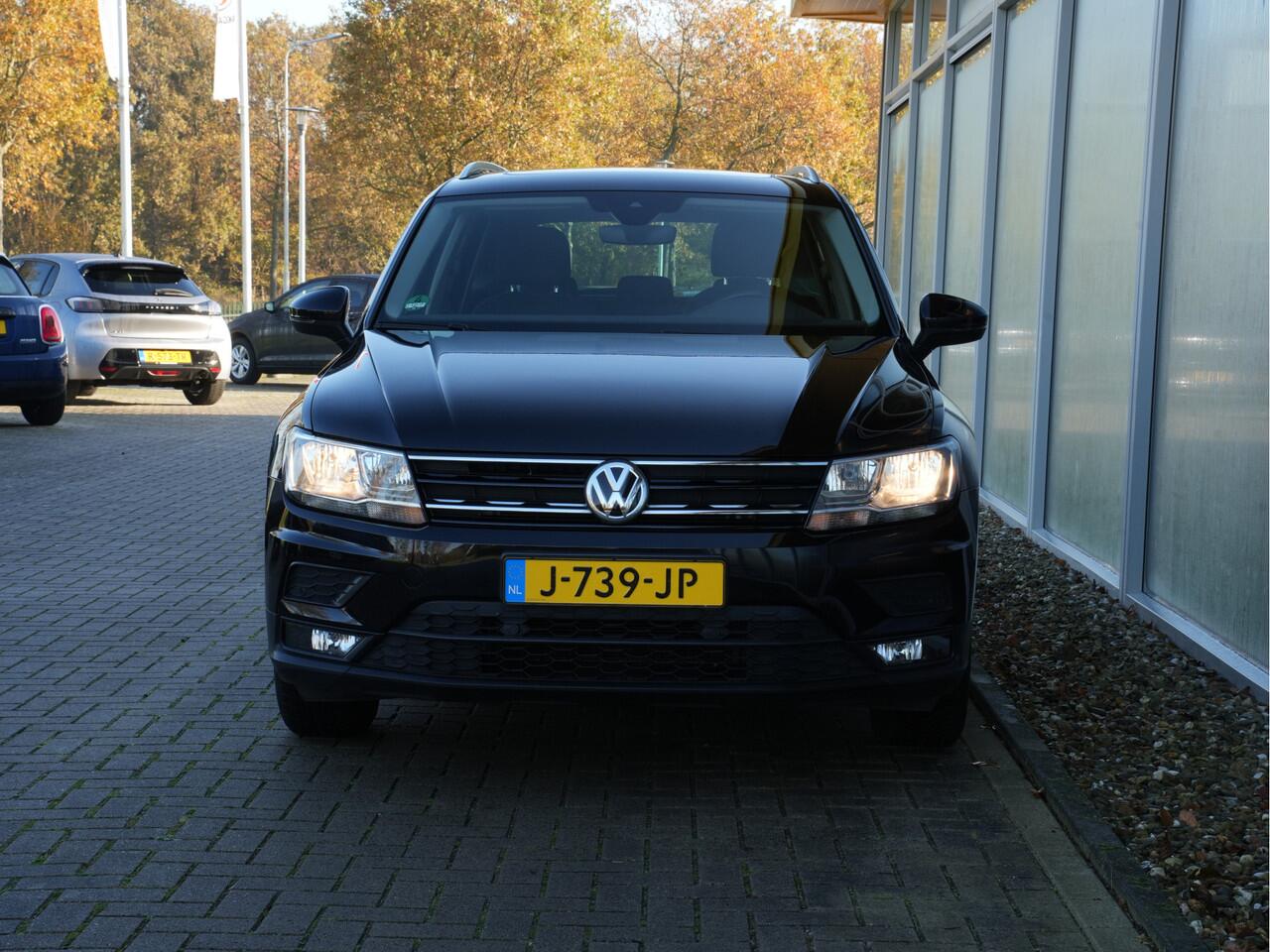 Volkswagen TIGUAN 1.5 TSI ACT Comfortline Business | Navigatie | Adaptive Cruise | Stoelverwarming