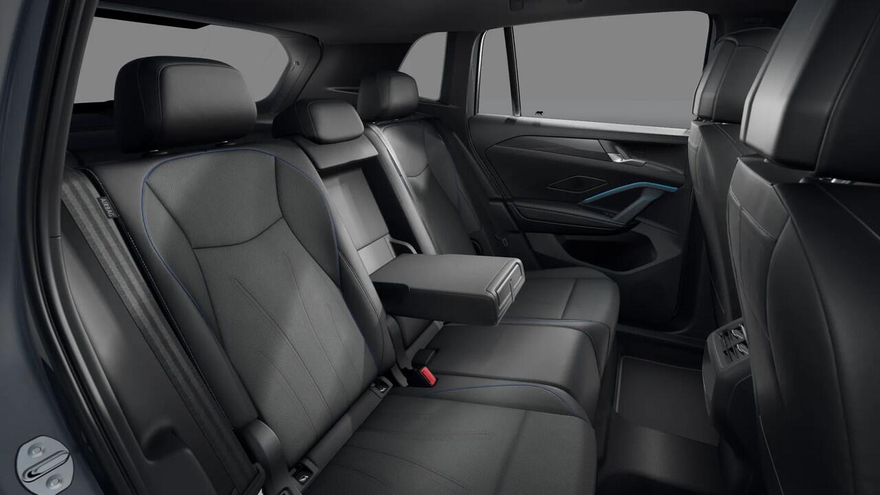 Volkswagen TIGUAN 1.5 eHybrid 272 6DSG R-Line Edition Automaat | Black Style Pakket