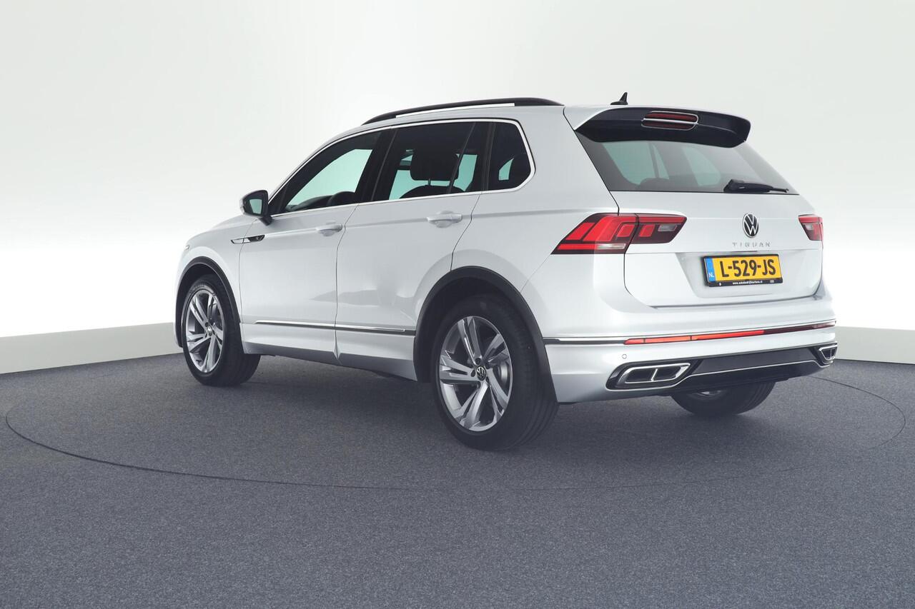 Volkswagen TIGUAN 1.5 TSI 150pk DSG 2x R-Line Virtual Cockpit Navigatie