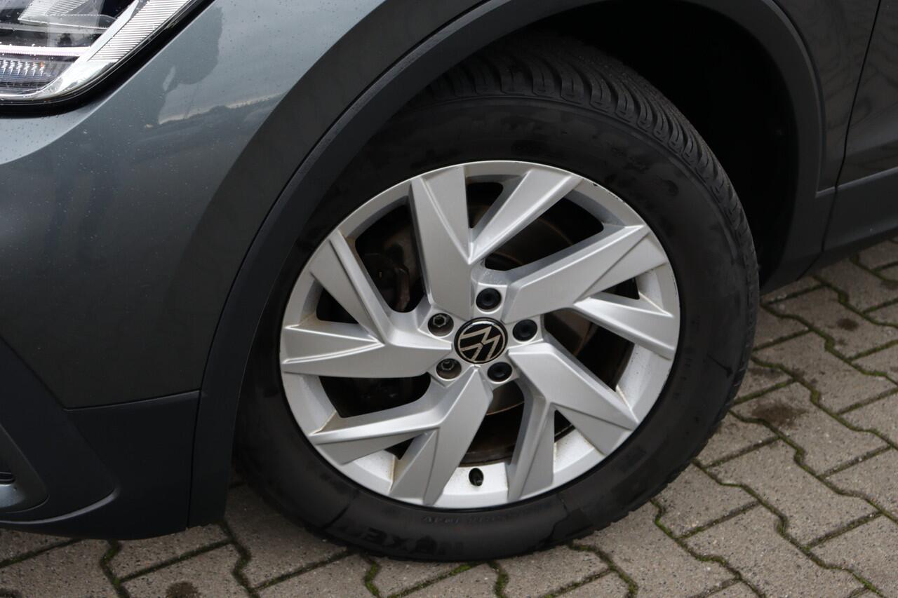 Volkswagen TIGUAN 1.5 TSI Life 7 Persoons | Trekhaak | ACC | DAB | Virtueel |