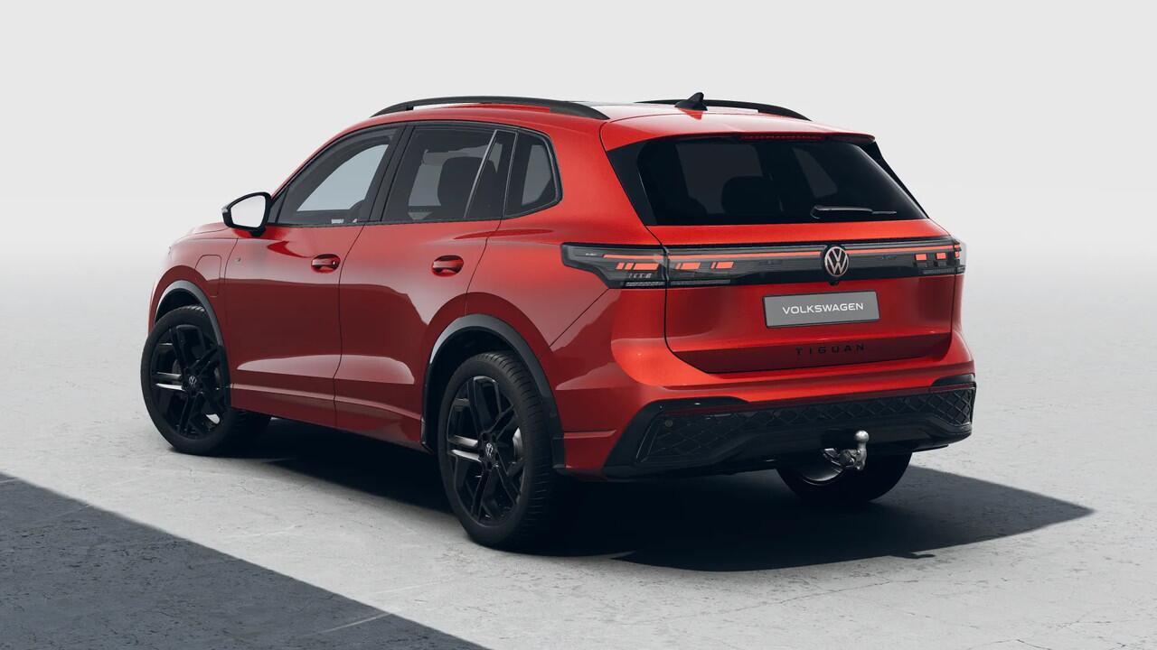 Volkswagen TIGUAN 1.5 eHybrid 204 6DSG R-Line Edition Automaat | Black Style Pakket | Bekleding, leder 'Vienna' incl. stoelventilatie en elektrische bestuurderstoel