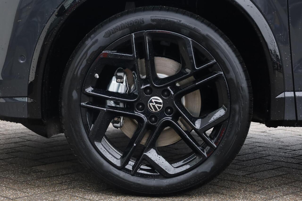 Volkswagen TIGUAN 1.5 eHybrid R-Line Edition 204PK / 150kW LED Matrix IQ.Light, 360° rondomzichtcamera, panoramisch schuif-, kanteldak, elektr. bedienbaar, head-up display, verwarm- en ventileerbare voorstoelen met massagefunctie, Keyless Entry & Start, verwarmbare achterb