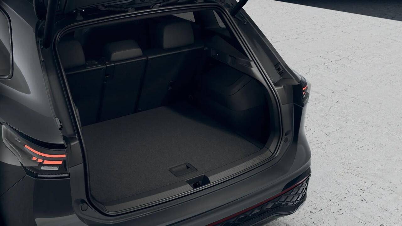 Volkswagen TIGUAN 1.5 eHybrid 272 6DSG R-Line Edition Automaat | Black Style Pakket