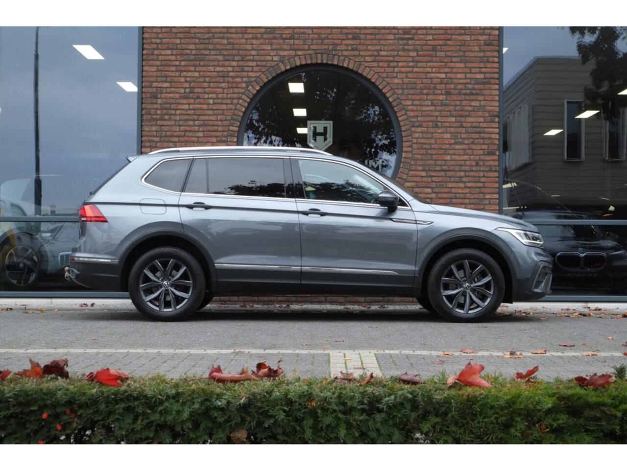 Volkswagen TIGUAN Allspace 2.0 TDI Highline 7p. Trekhaak, Achteruitrijcamera, ACC