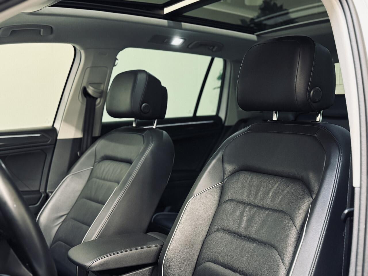 Volkswagen TIGUAN 1.5 TSI ACT Highline R-Line | Panorama | Leder | Trekhaak