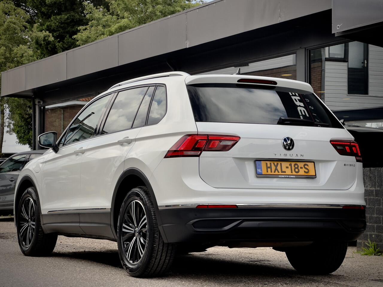 Volkswagen TIGUAN 1.4 TSI ACTIE! BETAAL NU 50% 14950 DE REST IN 2JR RENTEVRIJ FINANCIEREN