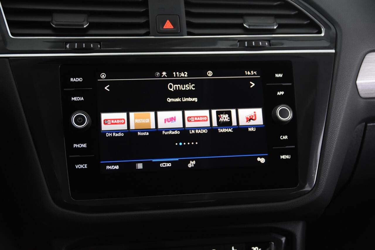 Volkswagen TIGUAN Allspace 1.5 TSI Comfortline DSG *1ste Eigenaar*Navigatie*Stoelverwarming*