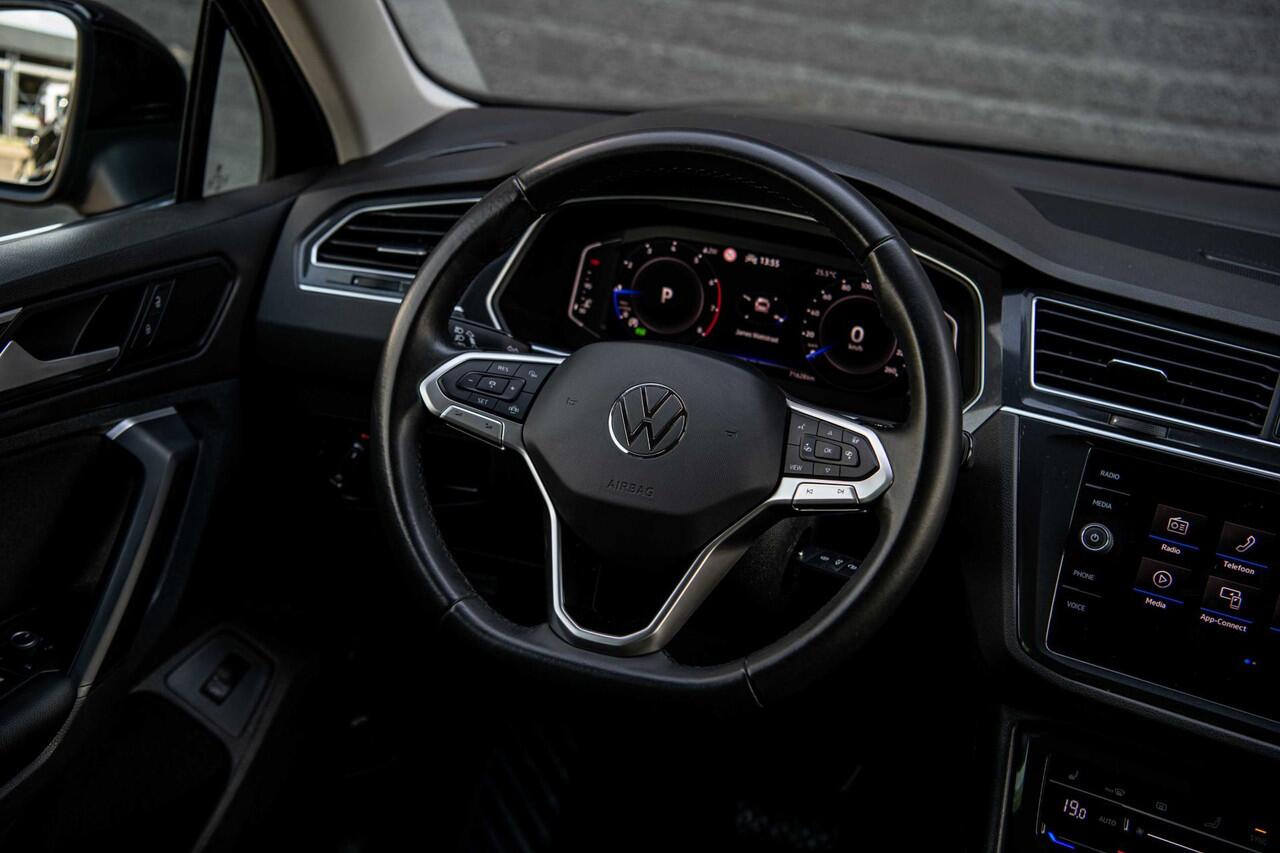 Volkswagen TIGUAN 1.5 TSi 150pk DSG-7 Elegance | IQ-LED | Alcantara | Virtual Cockpit
