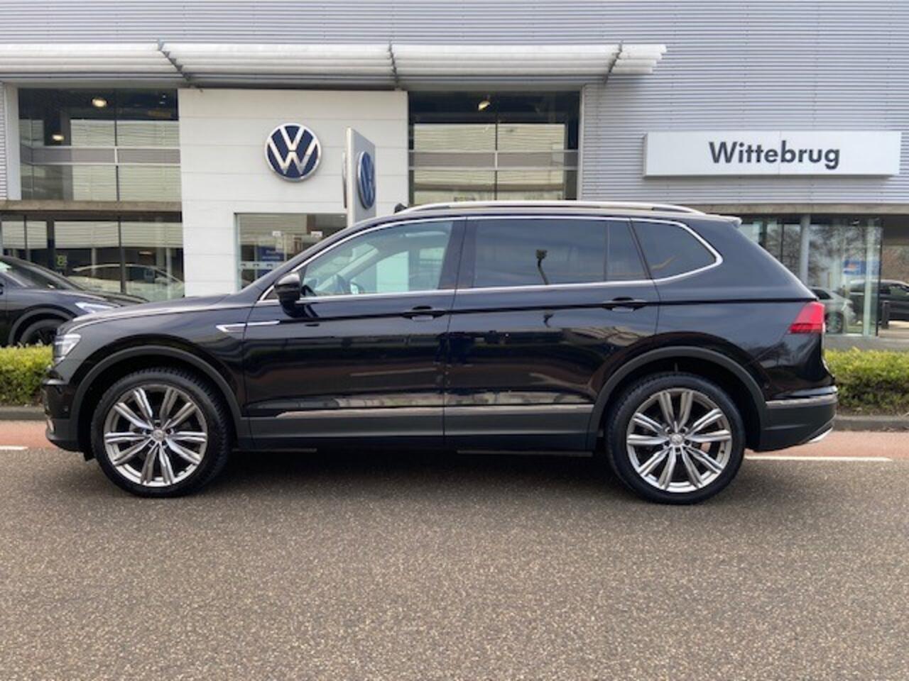 Volkswagen TIGUAN Allspace 1.5 TSI Highline 7p. / Pano / App-connect / Camera / Stoelverwarming