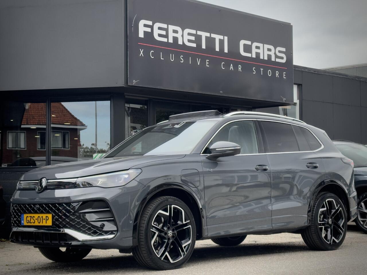 Volkswagen TIGUAN 1.5 eHybrid 272PK AUT6 R-LINE EDITION NWSTE-MODEL!! PANODAK LEDER NAVI CAMERA PARK-ASSIST LED LMV PDC