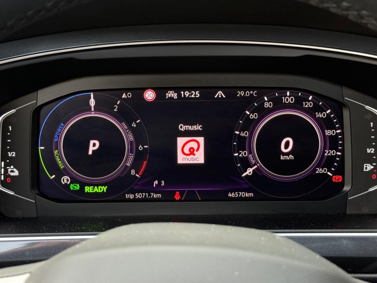 Volkswagen TIGUAN 1.4 TSI Hybrid R-Line Pano Trekhaak 20''