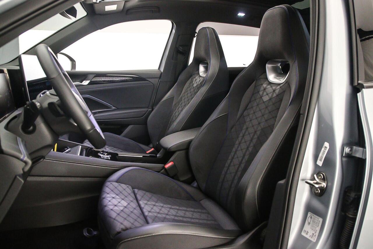 Volkswagen TIGUAN R-Line Edition 1.5 eTSI 150pk DSG Automaat Trekhaak, Panoramadak, Black Style, 360 camera, Elektrische achterklep, Adaptive cruise control