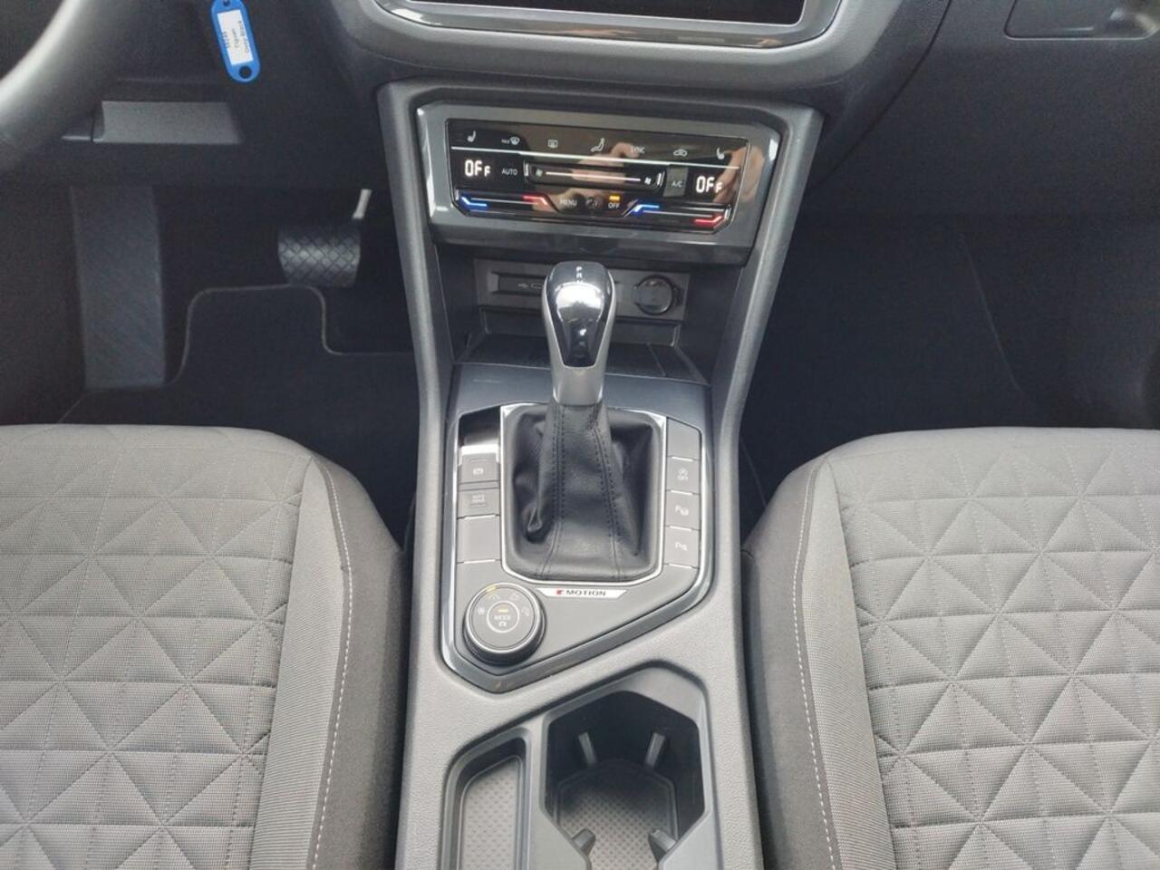 Volkswagen TIGUAN 2.0 TDI 4Motion 150 PK DSG ACC LED Navi Stoelverwarming 18 Inch