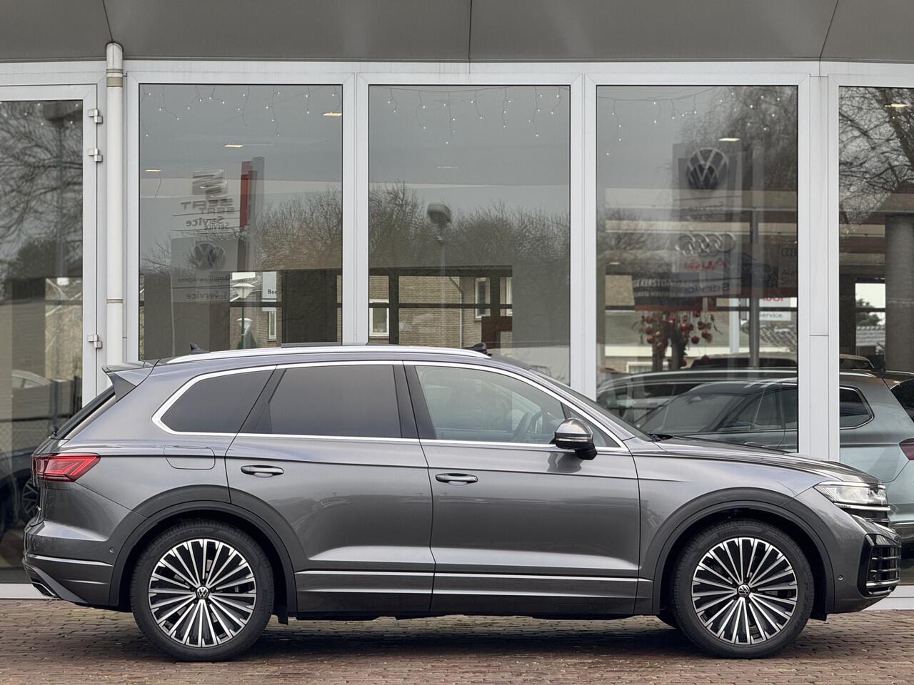 Volkswagen TOUAREG 3.0 TSi eHybrid 4MOTION Elegance | Massage | Trekhaak | Nachtzicht