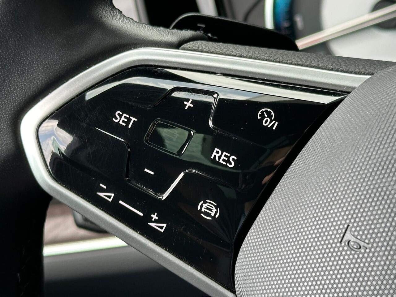 Volkswagen TOUAREG 3.0 TDI 4Motion Atmosphere | Panoramadak | Trekhaak | Grijs kenteken | Excl. Btw