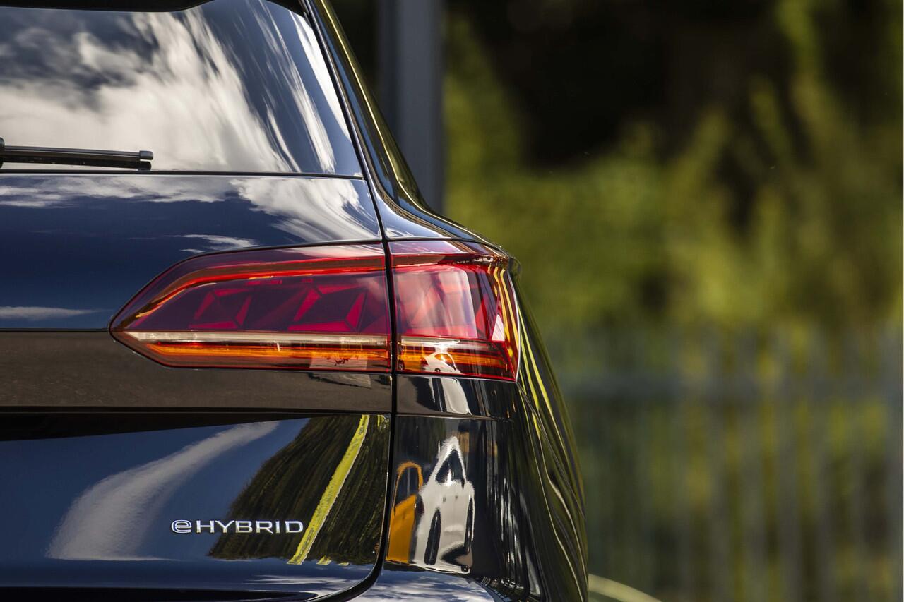 Volkswagen TOUAREG 3.0 TSi 4MOTION R-Line