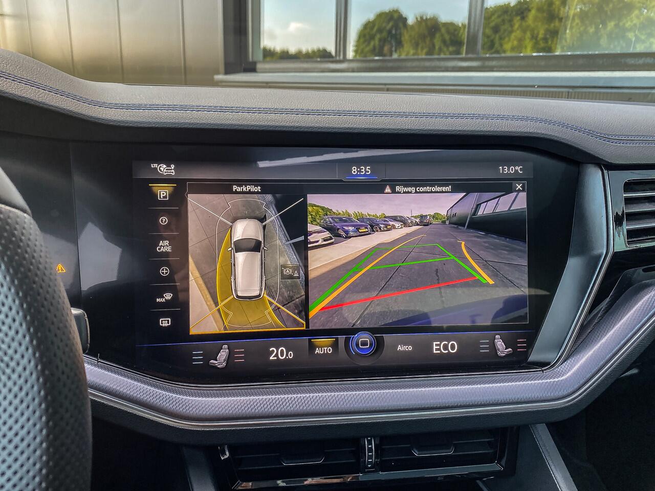 Volkswagen TOUAREG R 3.0 TSi 462PK Automaat 4Motion | DYNAUDIO | PANO | PUGLIA | HEAD-UP | KEYLESS | MASSAGE | VENTILATIE |