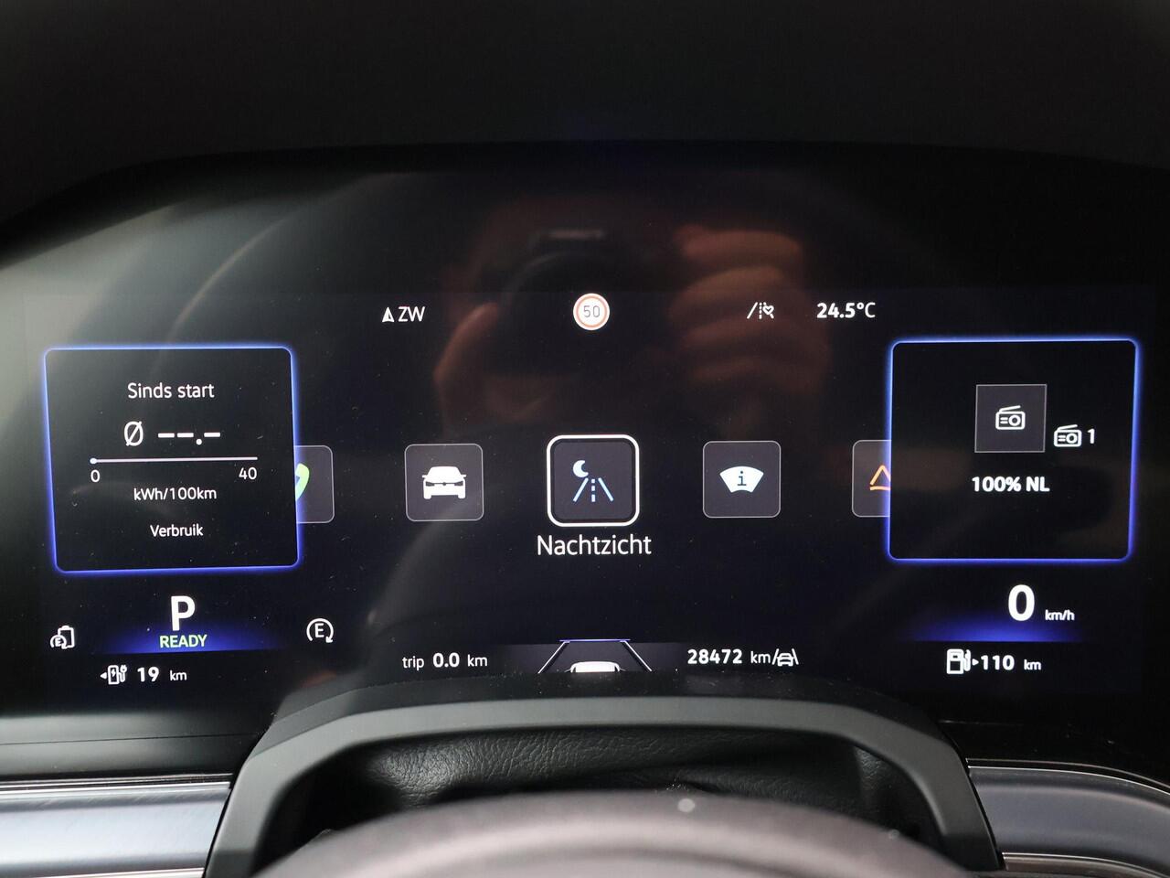 Volkswagen TOUAREG 3.0 TSi eHybrid 4MOTION R | 462 PK | SoH 93% | Head up display | Panorama dak | Massage stoelen | Velgen 21''