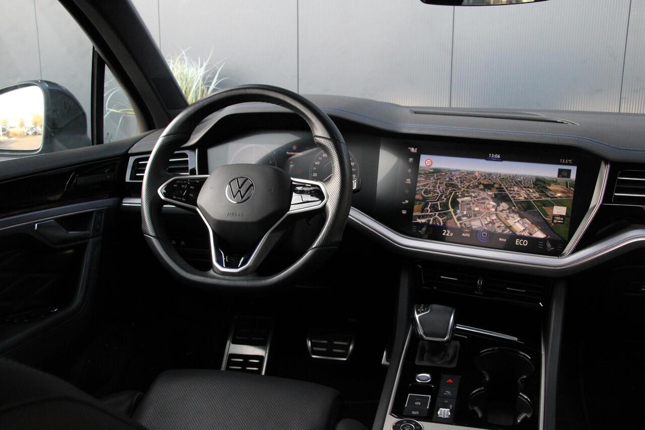 Volkswagen TOUAREG 3.0 TSI eHybrid R