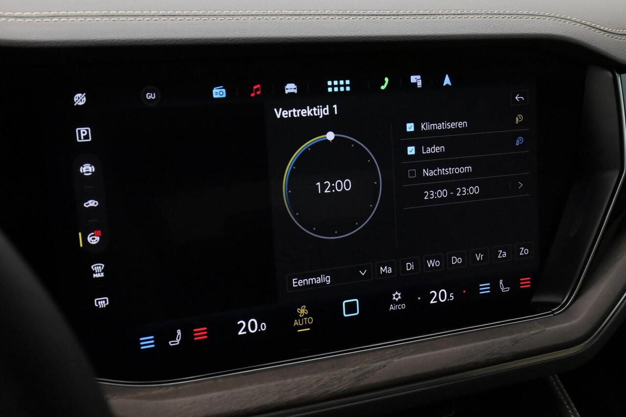 Volkswagen TOUAREG 3.0 TSi 381 pk tiptronic eHybrid 4MOTION Elegance | Panoramadak | Trekhaak | Nachtzicht | Geheugen-/massagestoelen | Leder | Stoelventilatie