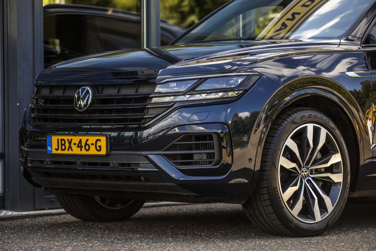 Volkswagen TOUAREG 3.0 TSi 4MOTION R-Line