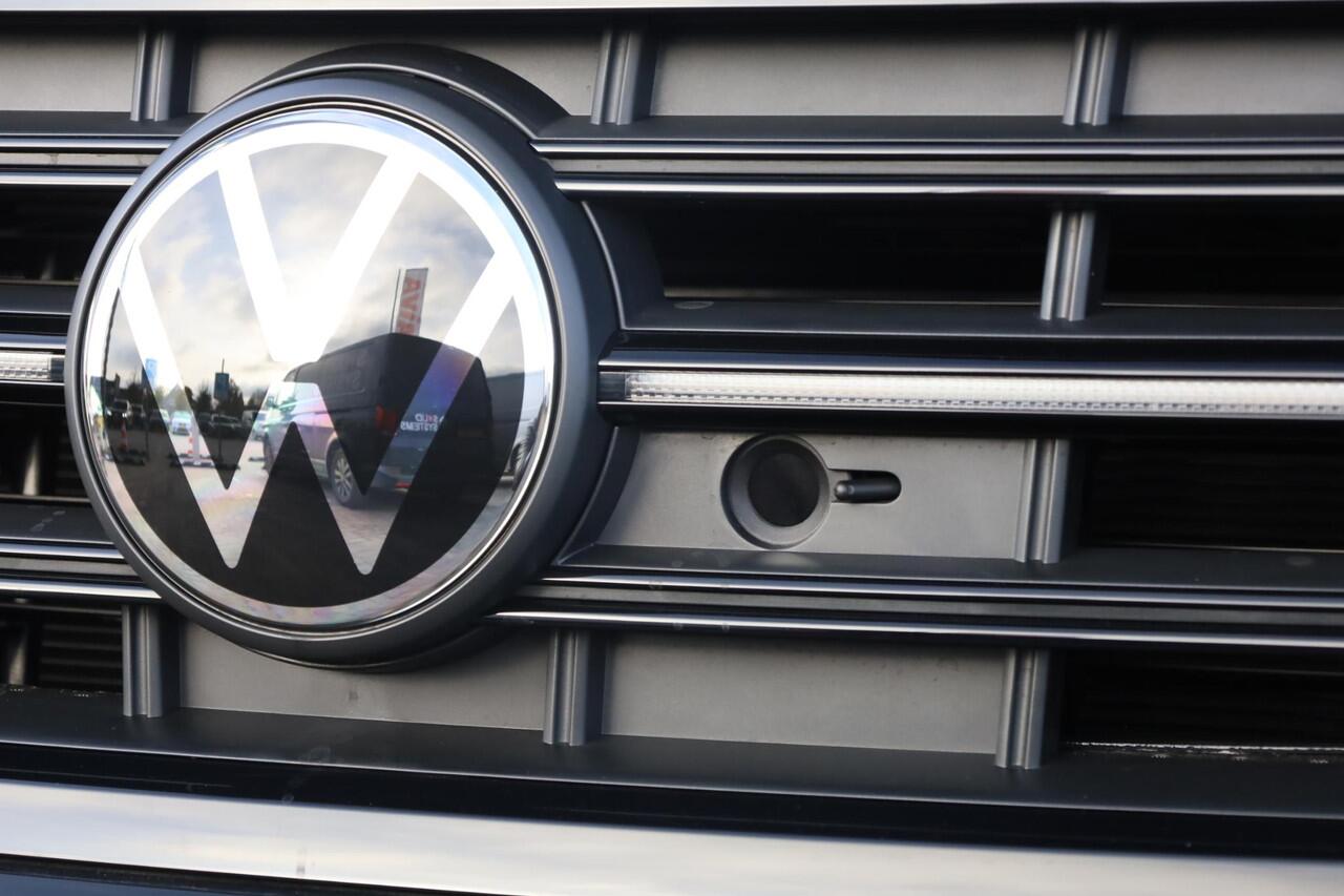 Volkswagen TOUAREG 3.0 TSi eHybrid 4MOTION R Edition 462PK / 340kW LED Matrix HD IQ.Light, nachtzicht (Night Vision), rondomzichtcamera (360° AreaView), elektr. verst. panoramadak, servosluiting, 3-zone Climatronic, voorstoelen verwarmbaar met massagefunctie, achterbank ver