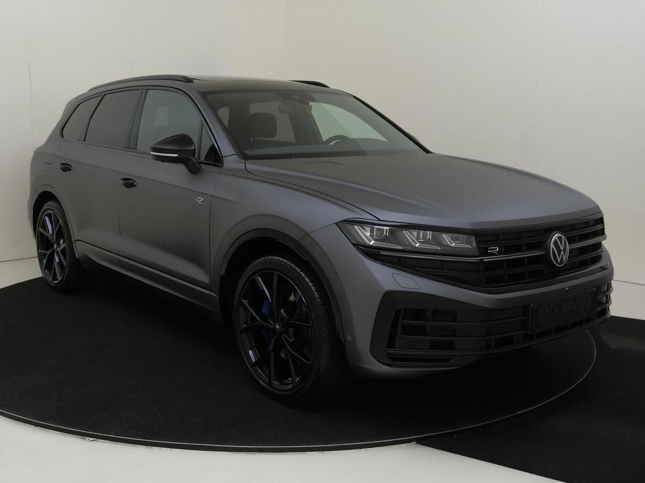 Volkswagen TOUAREG R Edition | Buitenspiegels elektrisch instel-, verwarm- en inklapbaar | Diefstalalarm | Telefoon draadloos oplaadbaar (Wireless Charging)