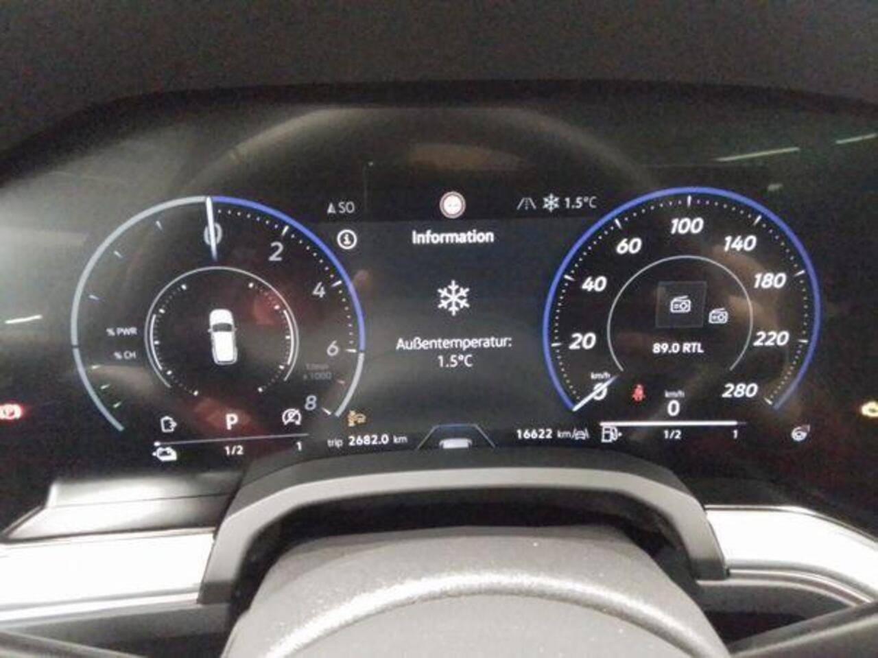 Volkswagen TOUAREG 3.0 TSi eHybrid 4MOTION Elegance