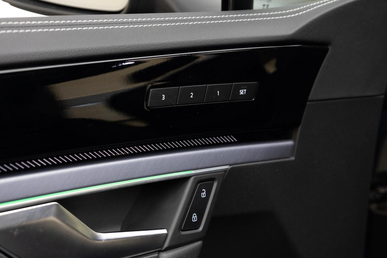 Volkswagen TOUAREG 3.0 TSi eHybrid 4MOTION R | Facelift | Trekhaak | 21 Inch |