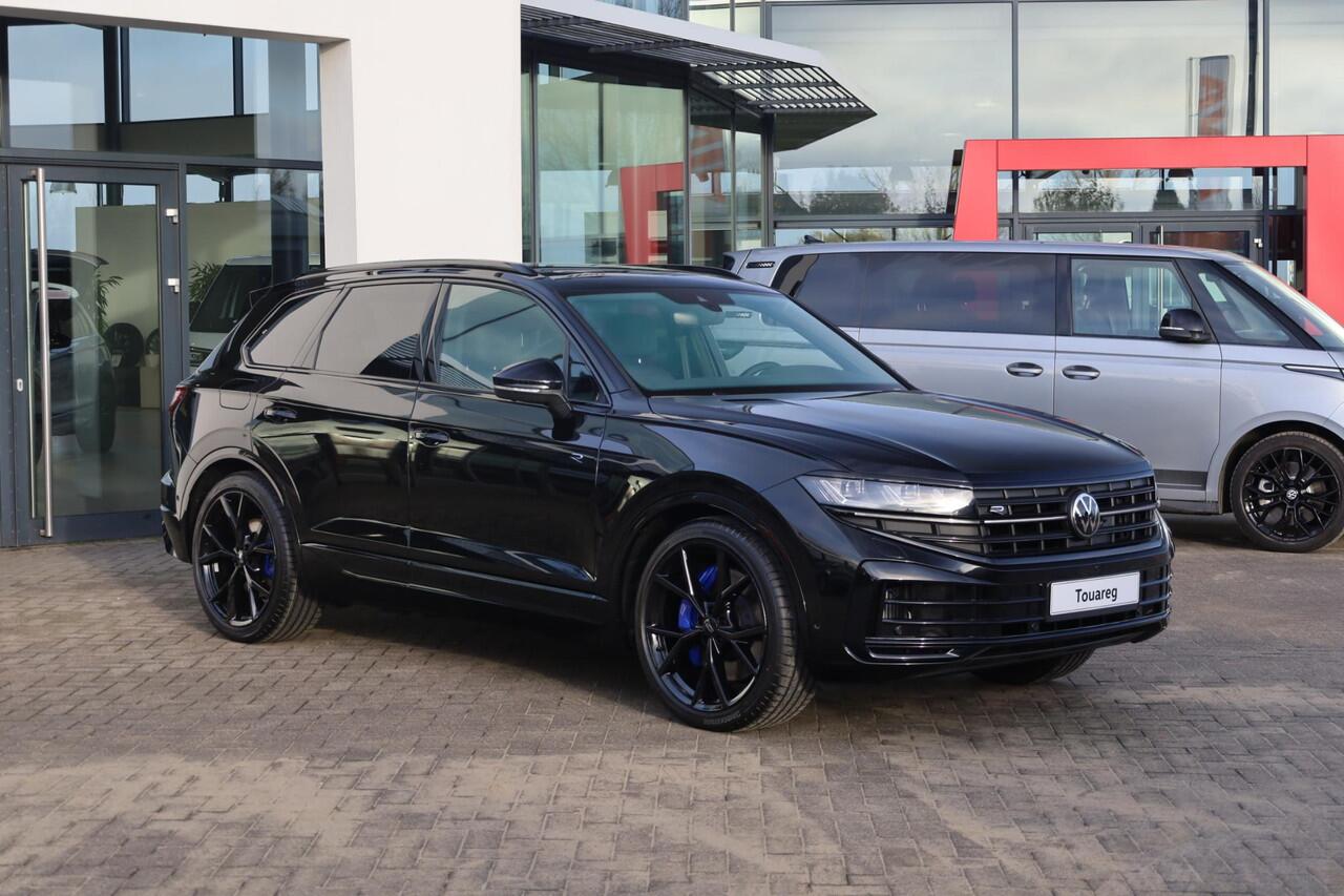 Volkswagen TOUAREG 3.0 TSi eHybrid 4MOTION R Edition 462PK / 340kW LED Matrix HD IQ.Light, nachtzicht (Night Vision), rondomzichtcamera (360° AreaView), elektr. verst. panoramadak, servosluiting, 3-zone Climatronic, voorstoelen verwarmbaar met massagefunctie, achterbank ver