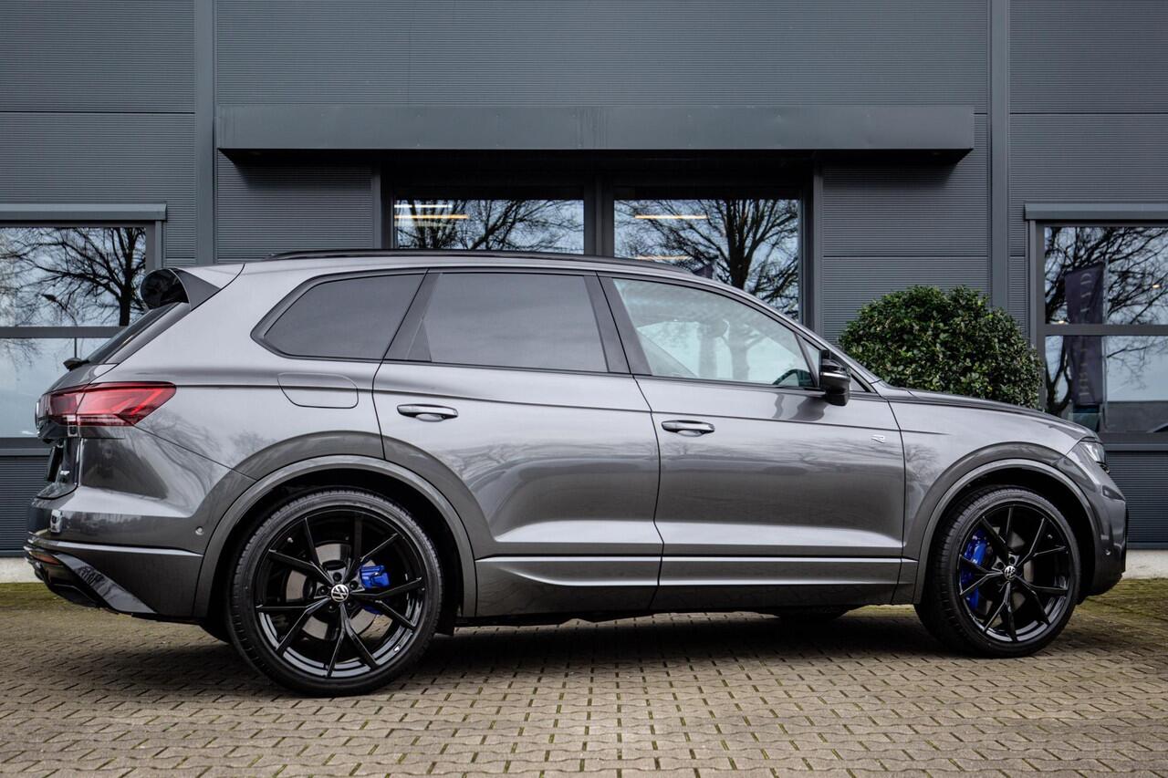 Volkswagen TOUAREG 3.0 TSi eHybrid 4MOTION R