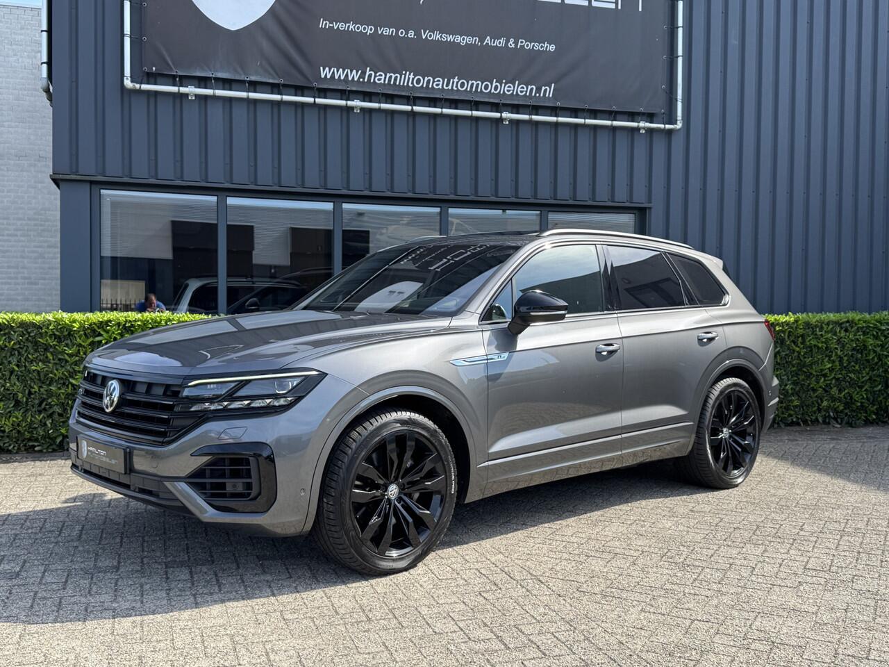 Volkswagen TOUAREG 3.0 TSI 340pk 4Motion Aut. R-Line Blackstyle Comfortleder Luchtvering 4wiel besturing 102dkm!!