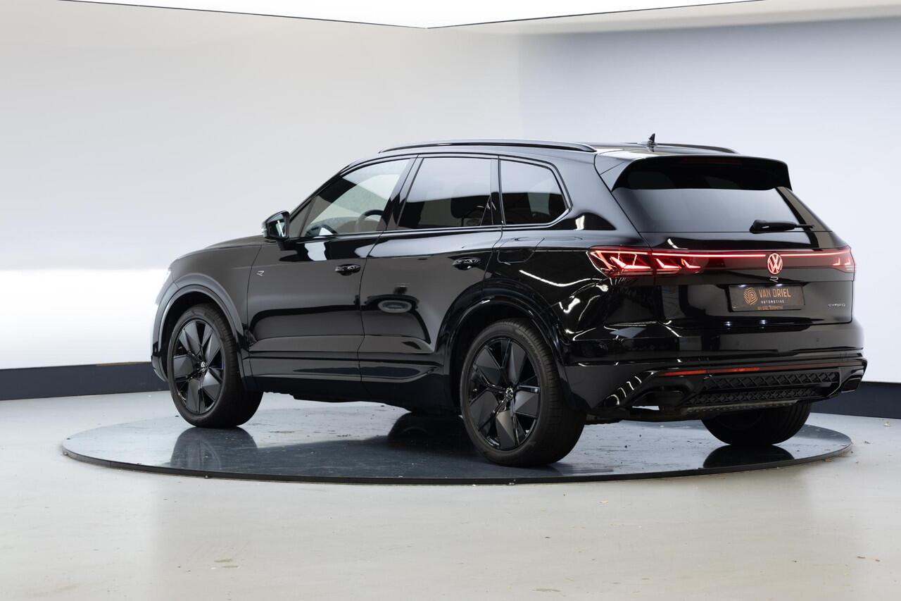 Volkswagen TOUAREG 3.0 TSi eHybrid 4MOTION R | Facelift | Trekhaak | 21 Inch |