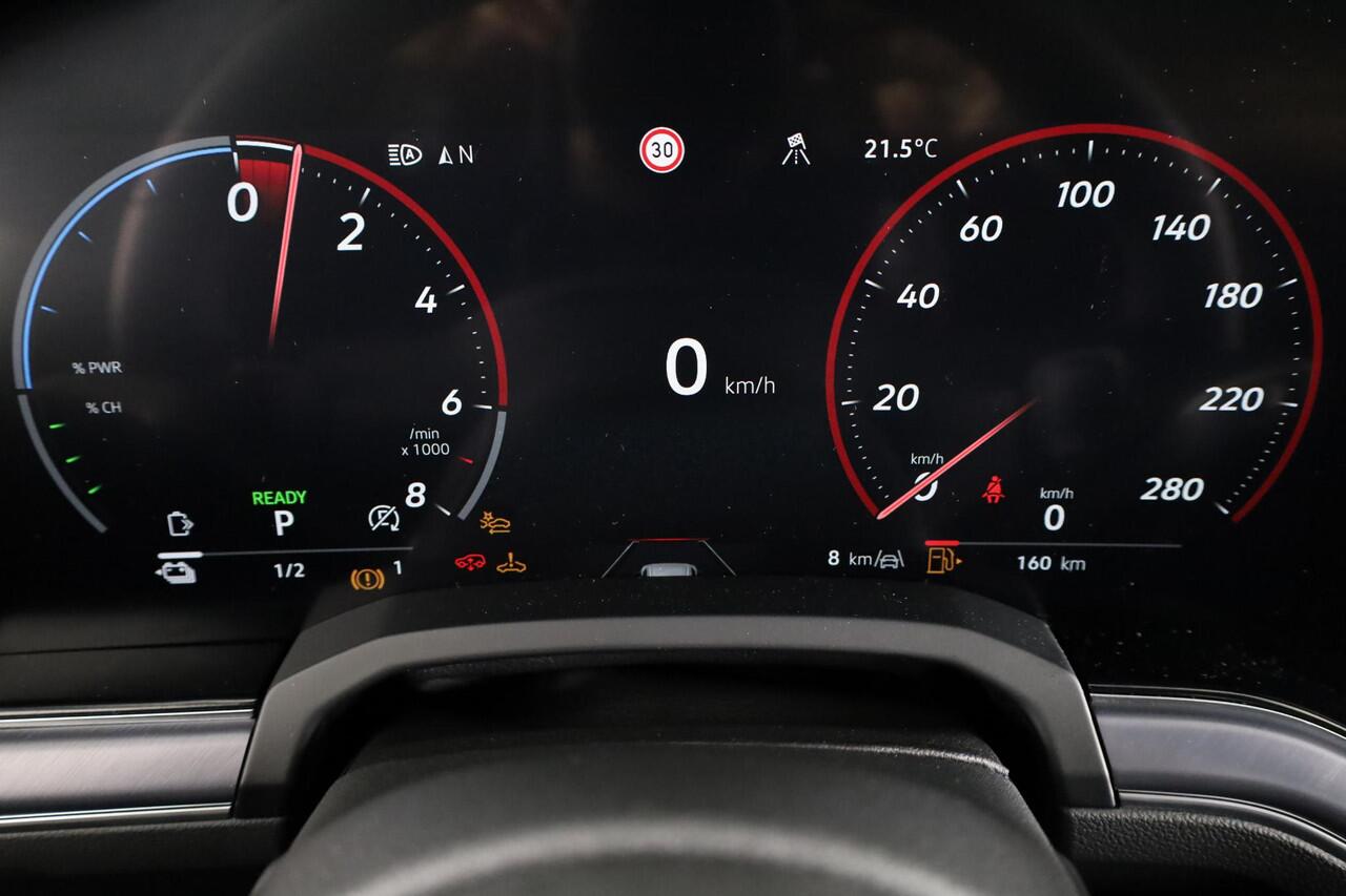 Volkswagen TOUAREG R 3.0 eHybid 340 kW / 462 pk SUV 8 vesn. Tiptonic