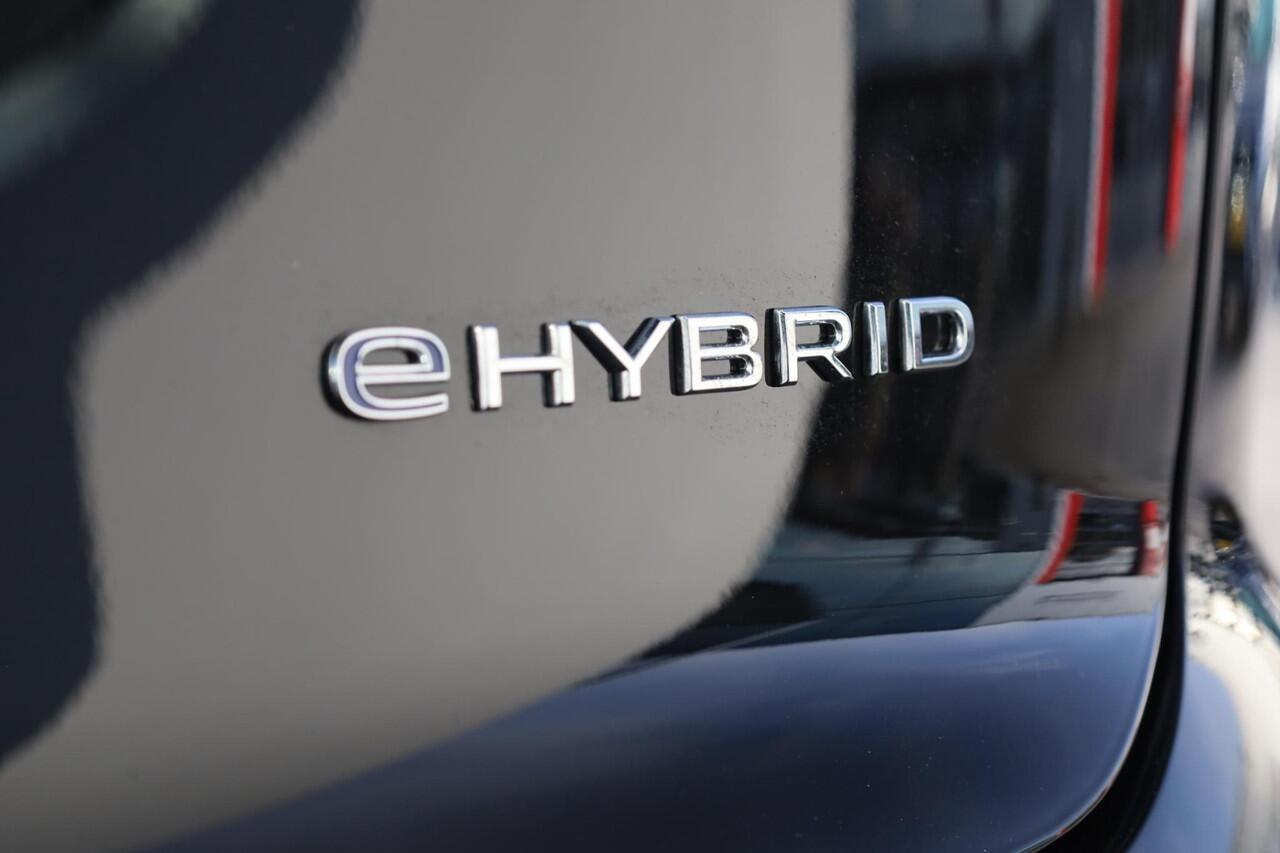 Volkswagen TOUAREG 3.0 TSi eHybrid 4MOTION R Edition 462PK / 340kW LED Matrix HD IQ.Light, nachtzicht (Night Vision), rondomzichtcamera (360° AreaView), elektr. verst. panoramadak, servosluiting, 3-zone Climatronic, voorstoelen verwarmbaar met massagefunctie, achterbank ver