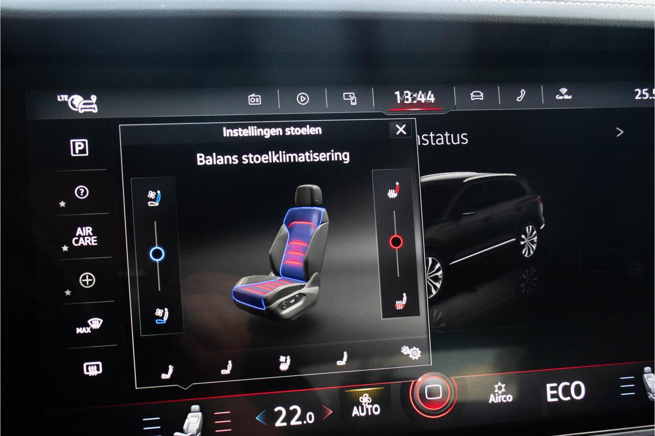 Volkswagen TOUAREG 3.0 TSI eHybrid 4MOTION / Luchtvering/ Standkachel/ Massagefunctie/ Panoramadak/ Trekhaak/ 280kW (381PK)