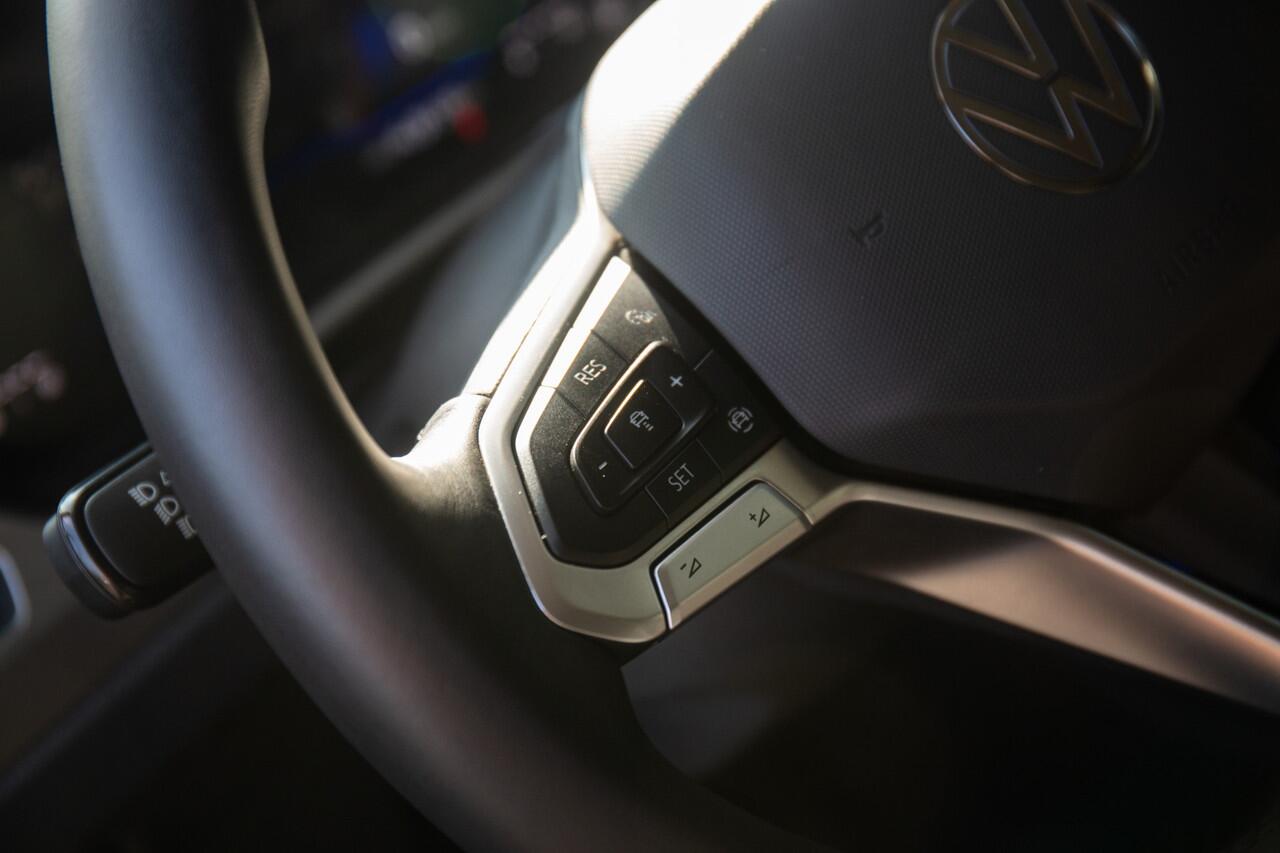 Volkswagen TOURAN 1.5 TSI Comfortline Business 7p , 7 persoons, Adaptive cruise, Achteruitrijcamera,