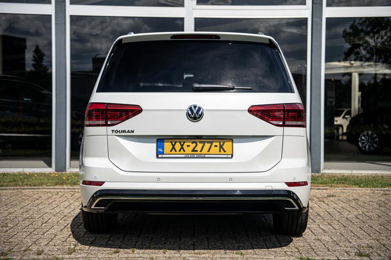 Volkswagen TOURAN 1.5 TSi 150pk Highline Business R 7p | Keyless | Full LED | Camera | Stoelverwarming