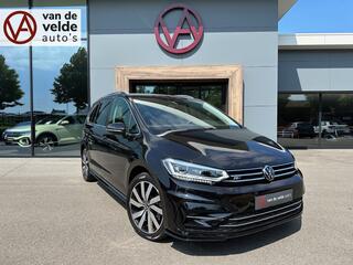 volkswagen-touran-1.5-tsi-150pk-dsg