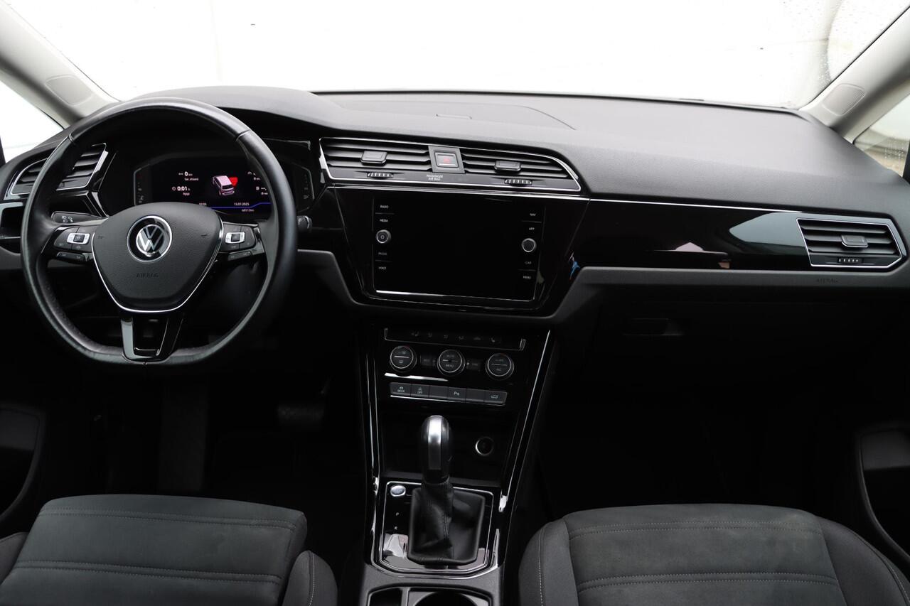 Volkswagen TOURAN 1.5 TSI Highline 7p. 150pk DSG7