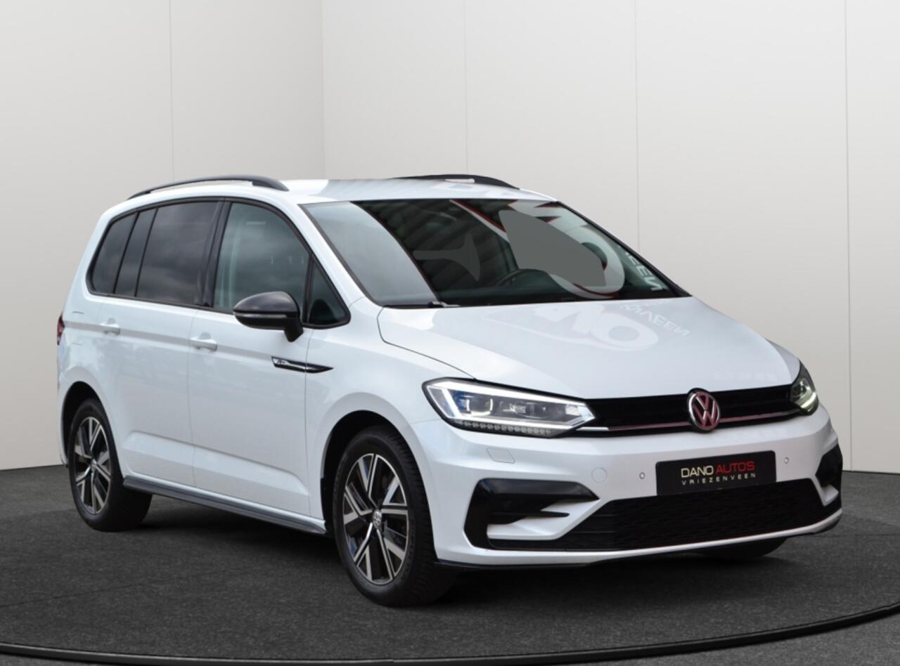 Volkswagen TOURAN 1.5 TSI DSG Highline R-Line LED/ACC/Keyless