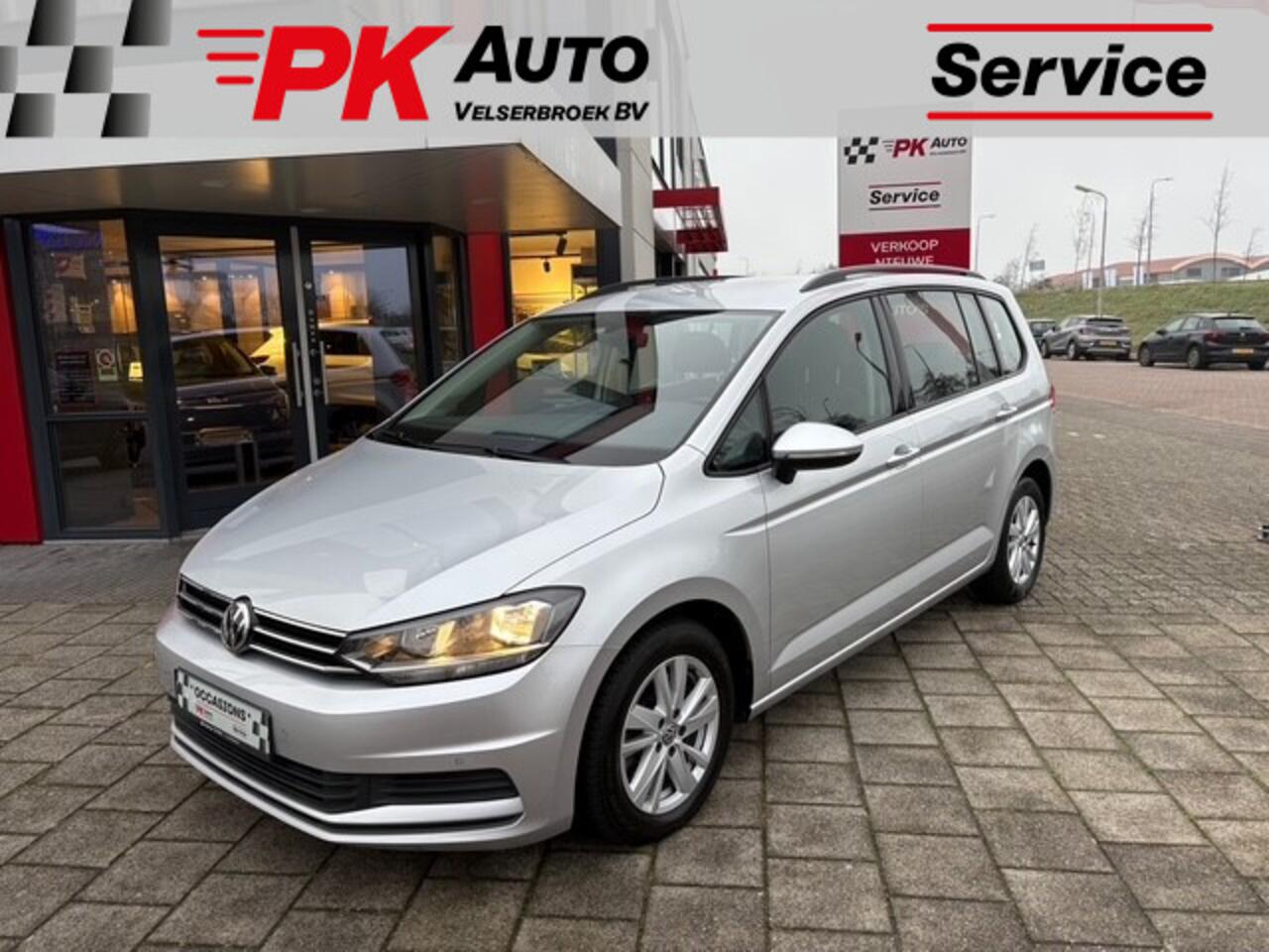 volkswagen-touran-1.5-tsi-highline-